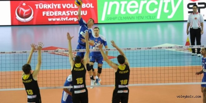 İstanbul Büyükşehir Belediyespor: 3 - Volejbal Brno: 1