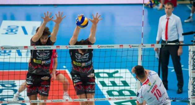 İtalya'da lider Lube, Perugia'yı devirip farkı açtı: 3-1
