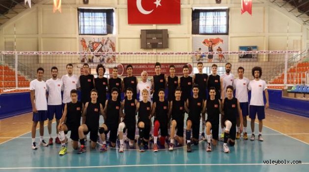 Küçük Erkek Milli Takımımız Kampa Girdi