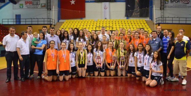 Küçüklerde şampiyonlar belli oldu