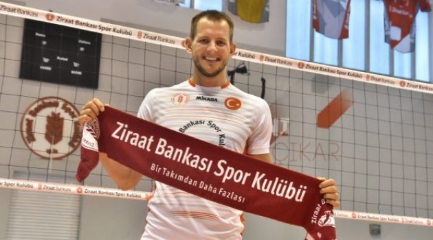 Kurek Ziraat Bankası formasını giydi