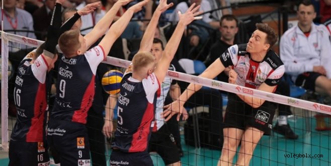 Polonya'da Resovia - Belchatow finali!