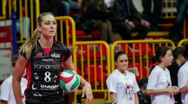 Rebecca Perry, THY'de!..