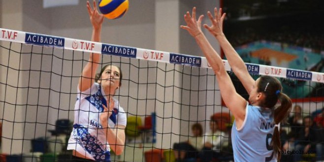 Sarıyer Belediyesi:3 - Halkbank:1