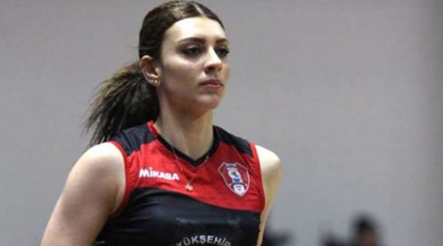Sarıyer'in son bombası Esra Ötücü!...