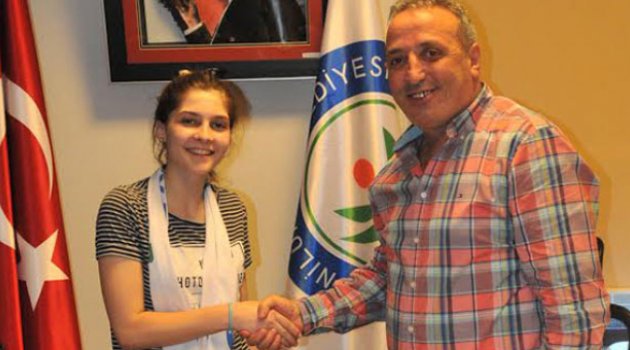 Sinem Beyazıt Nilüfer Belediyespor'da..