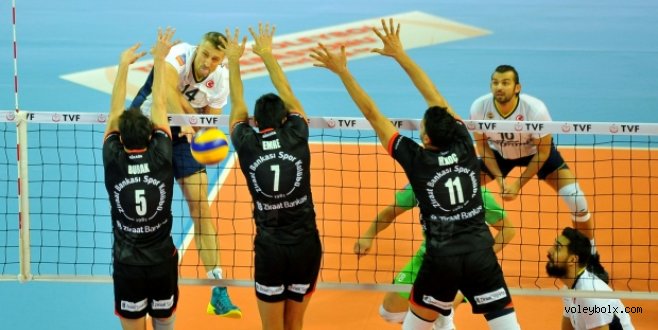 Süper Kupa’da erkekler çeyrek final maçları başladı