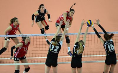 Süper Kupada, Galatasaray ve VakıfBank Dörtlü Finalde