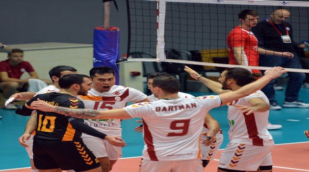 Taç Spor'da Zorlu Mücadele