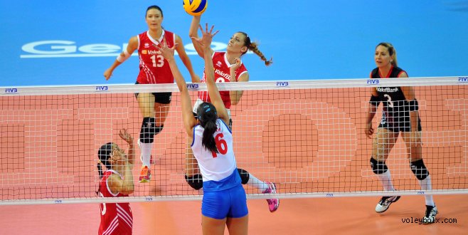 Türkiye:3 - Sırbistan:2 (FOTO)