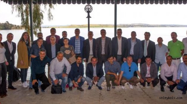 TVF Adana’da kulüp temsilcileri ile bir araya geldi