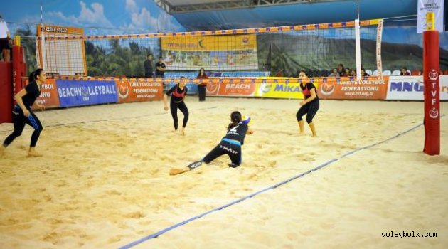 TVF Plaj Voleybolu Ligleri’nde sezon sonuna kadar olan program belirlendi