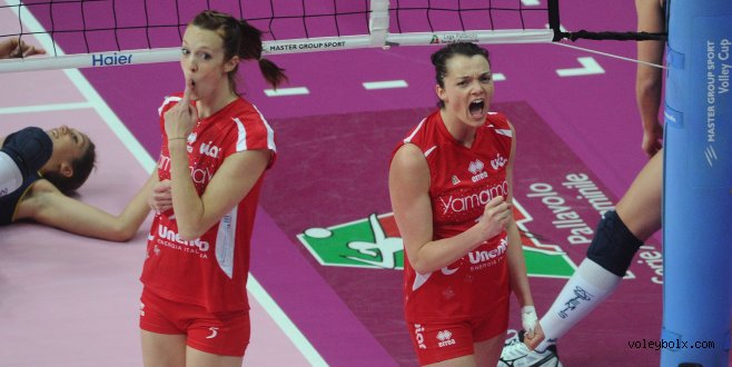 Yamamay İtalyada ilk finalist! (FOTO-VİDEO)