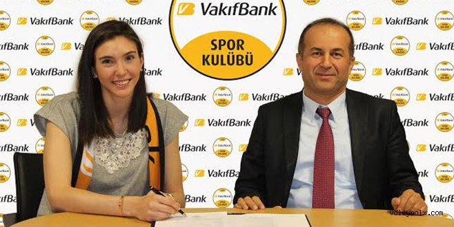 VakıfBank Naz ile devam ediyor