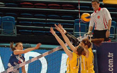 VakıfBank:3 - Halk Bankası:1