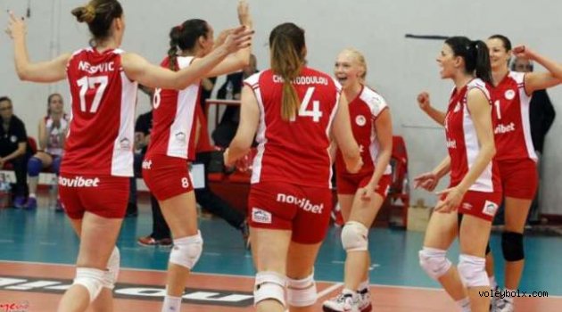 Yunanistan'da ilk maç Olympiakos'un..