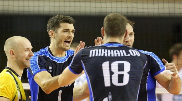 Zenit ve Cruzeiro Finalde
